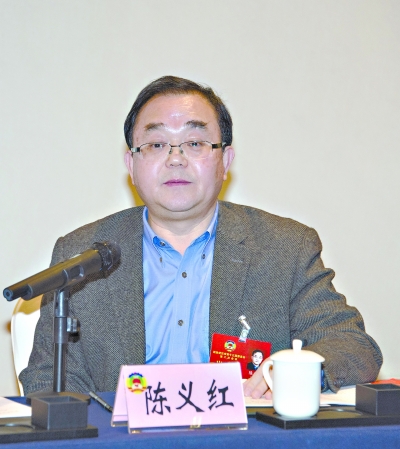 長江日報：“因企施策”給予中小型光電子企業更多人才支持